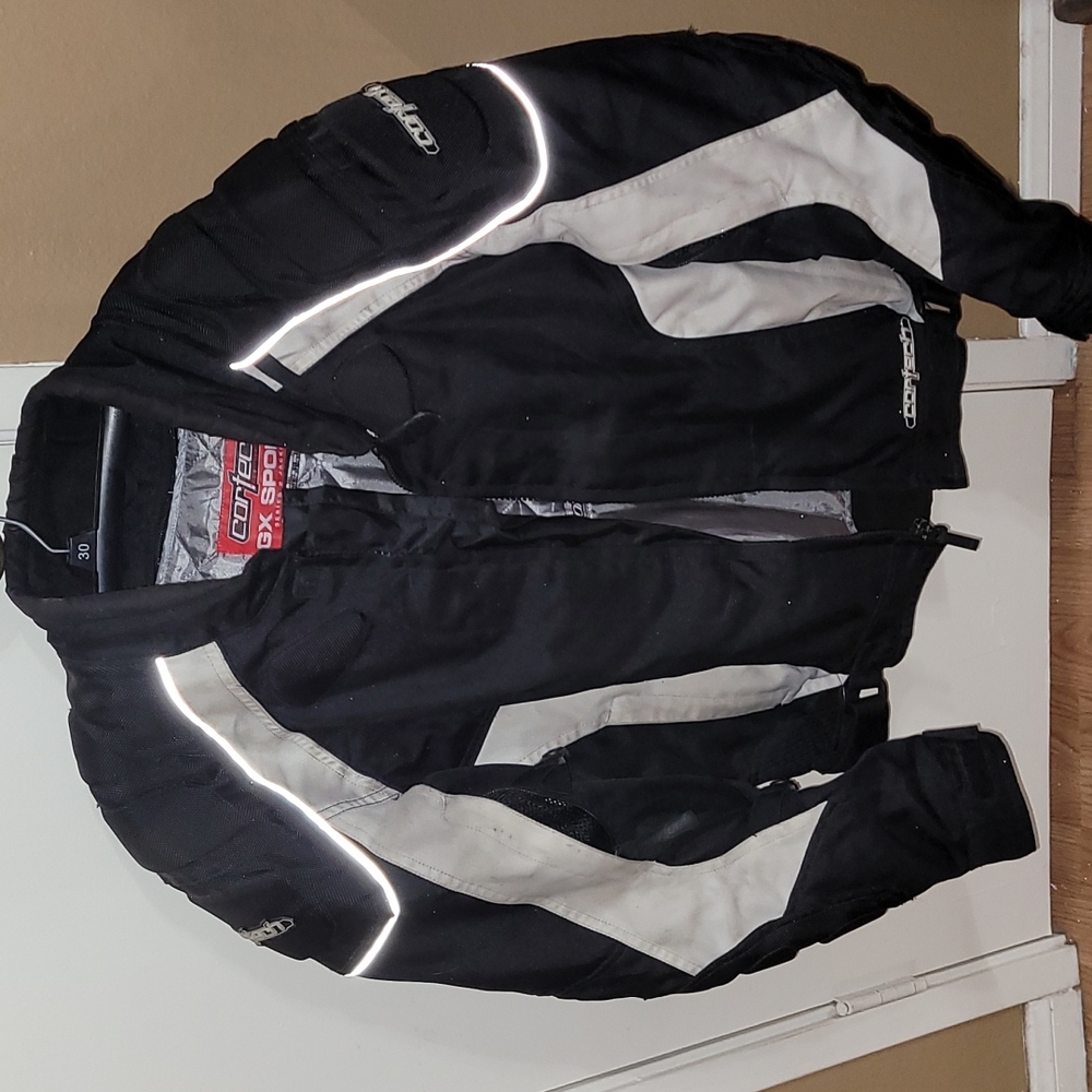 Motorcycle jacket